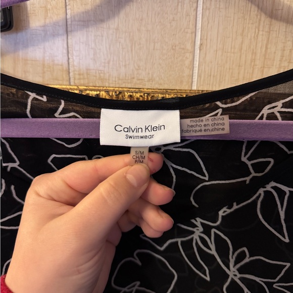 Black and White Swim Coverup - Picture 2 of 2